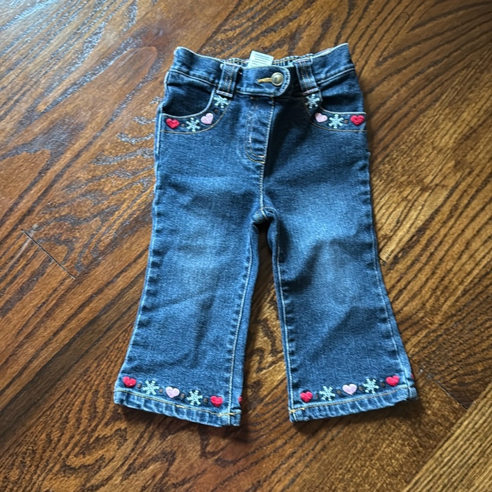 Cute pair of baby jeans!!